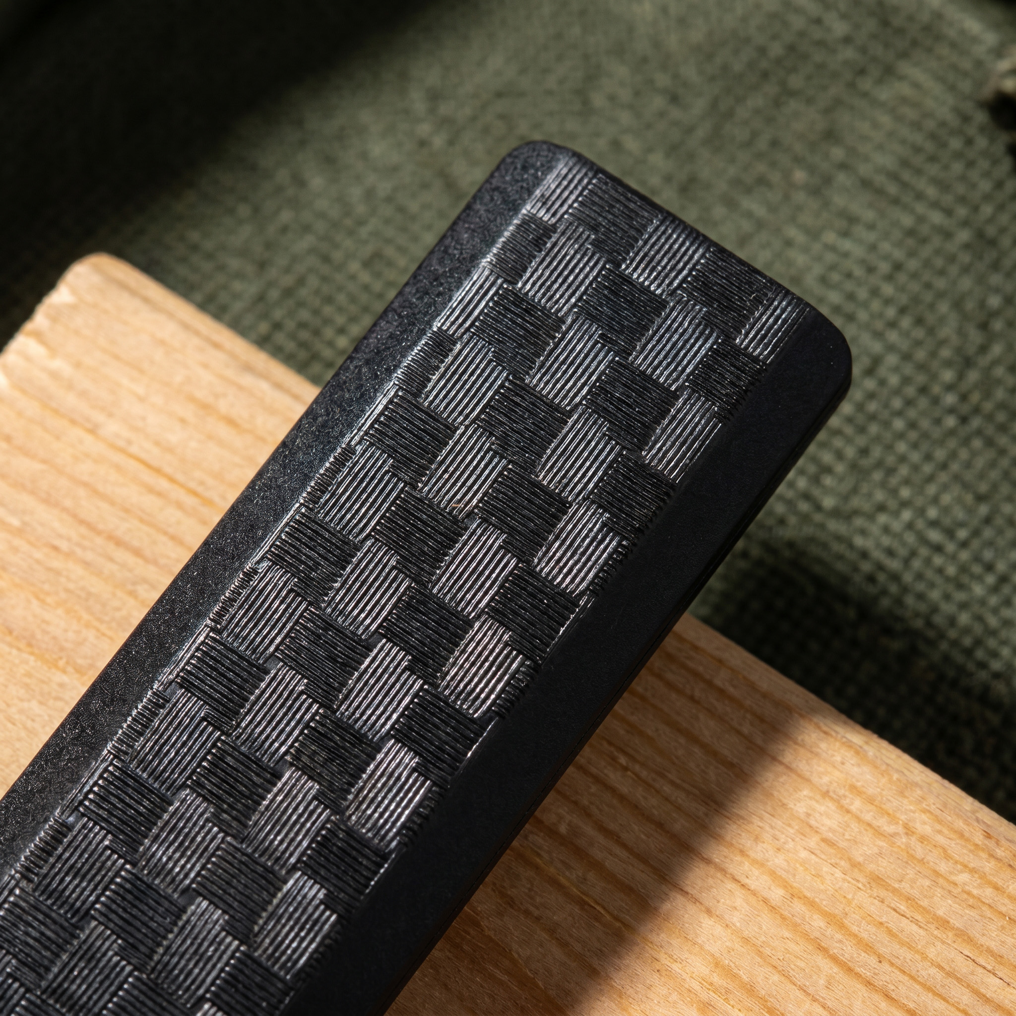Portable Folding Pocket Knife  - Edc Concealed Carry Knife บทวิจารณ์และราคา
